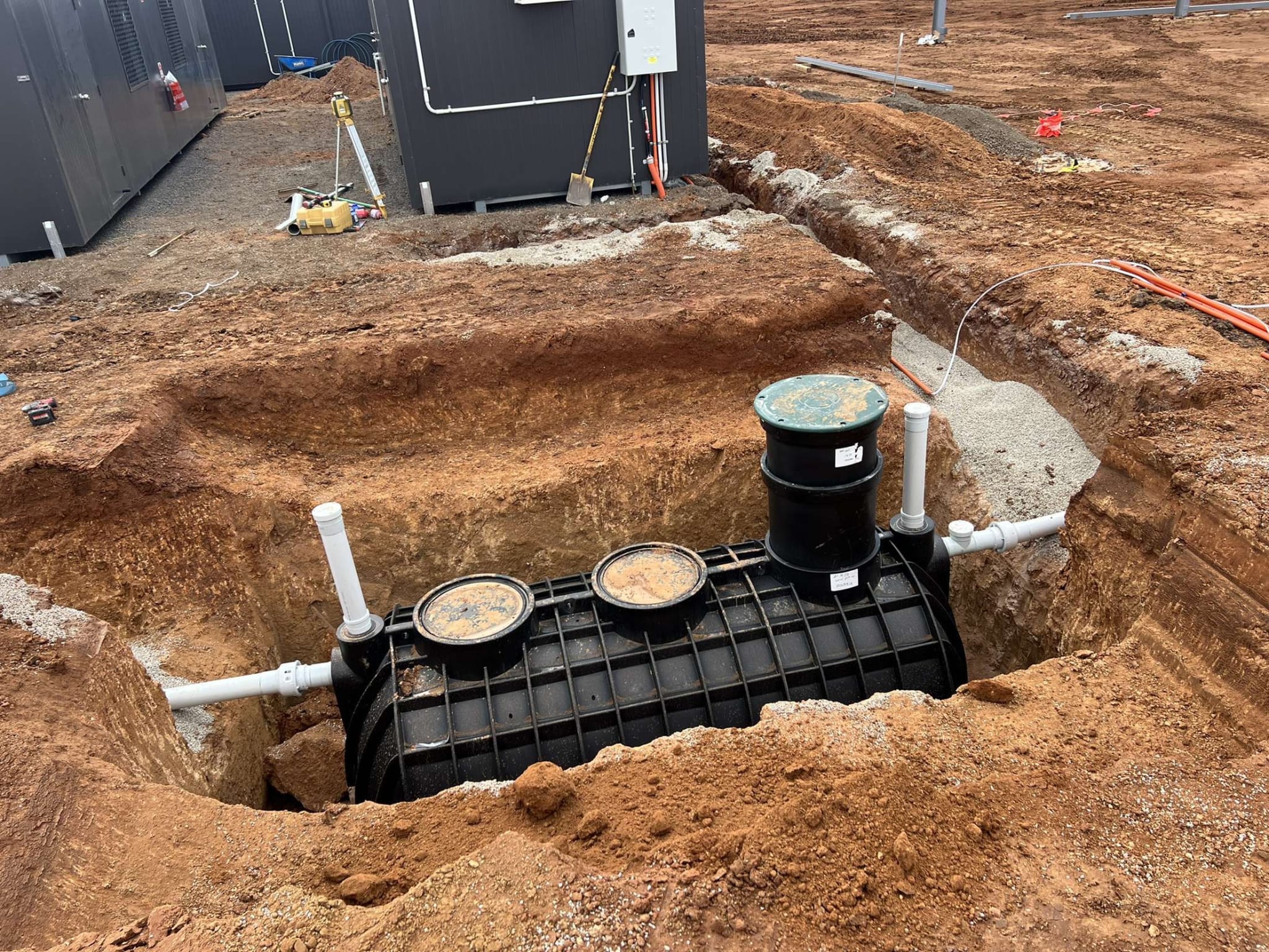 septic tank with riser