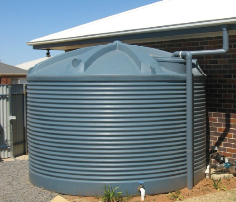 13,600L Water tank beside house