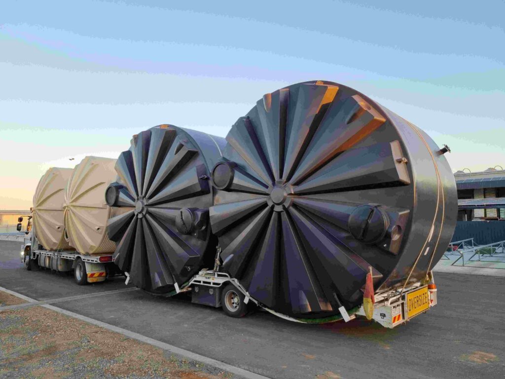 Delivery tank truck