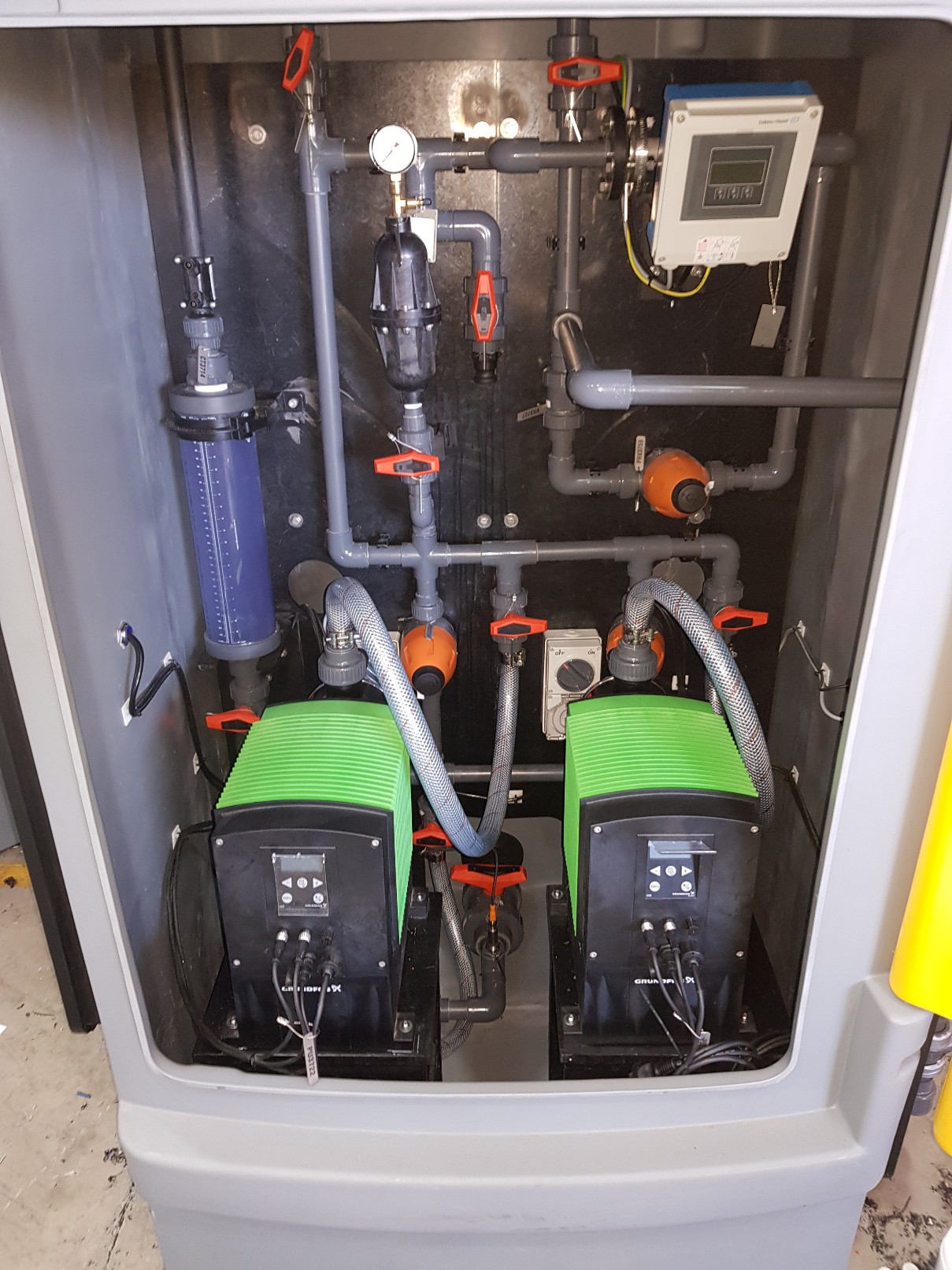 Self Bunded Dosing Cabinet pipework