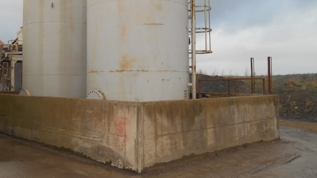 Tranditional concrete bunding storage