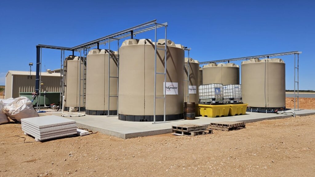 Self Draining Fertiliser Tanks