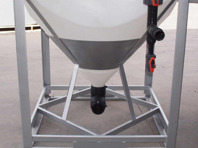 Features of a Polymaster Cone Bottom Tank installed in Nambucca Shire