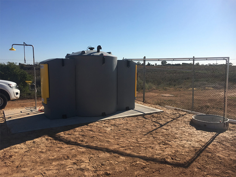 Polymaster Chemical Storage Tank installed in Lower Murray Water Plumatella